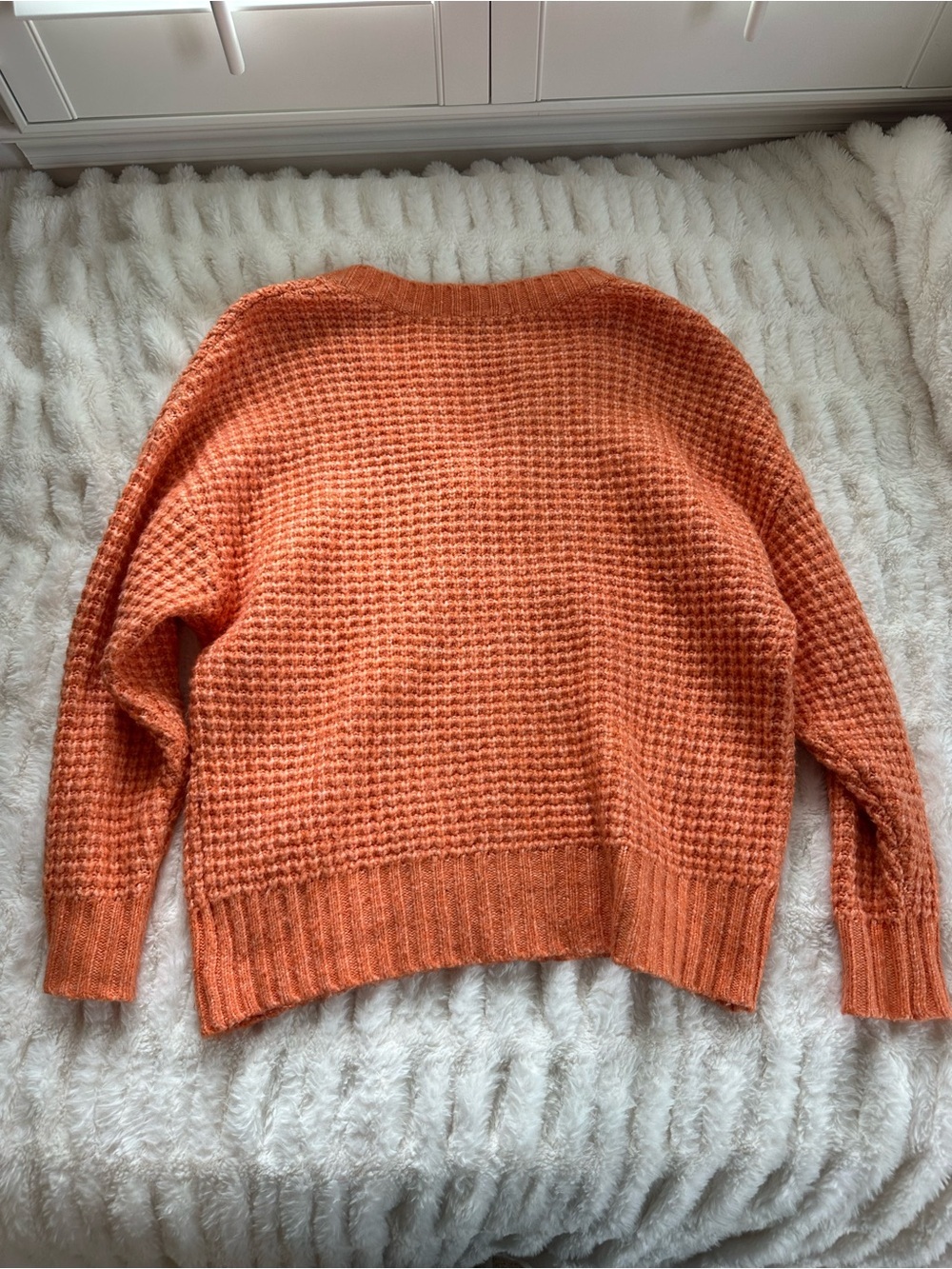 American Eagle Orange V-Neck Oversized Waffle Knit Sweater Size S - Picture 4 of 5